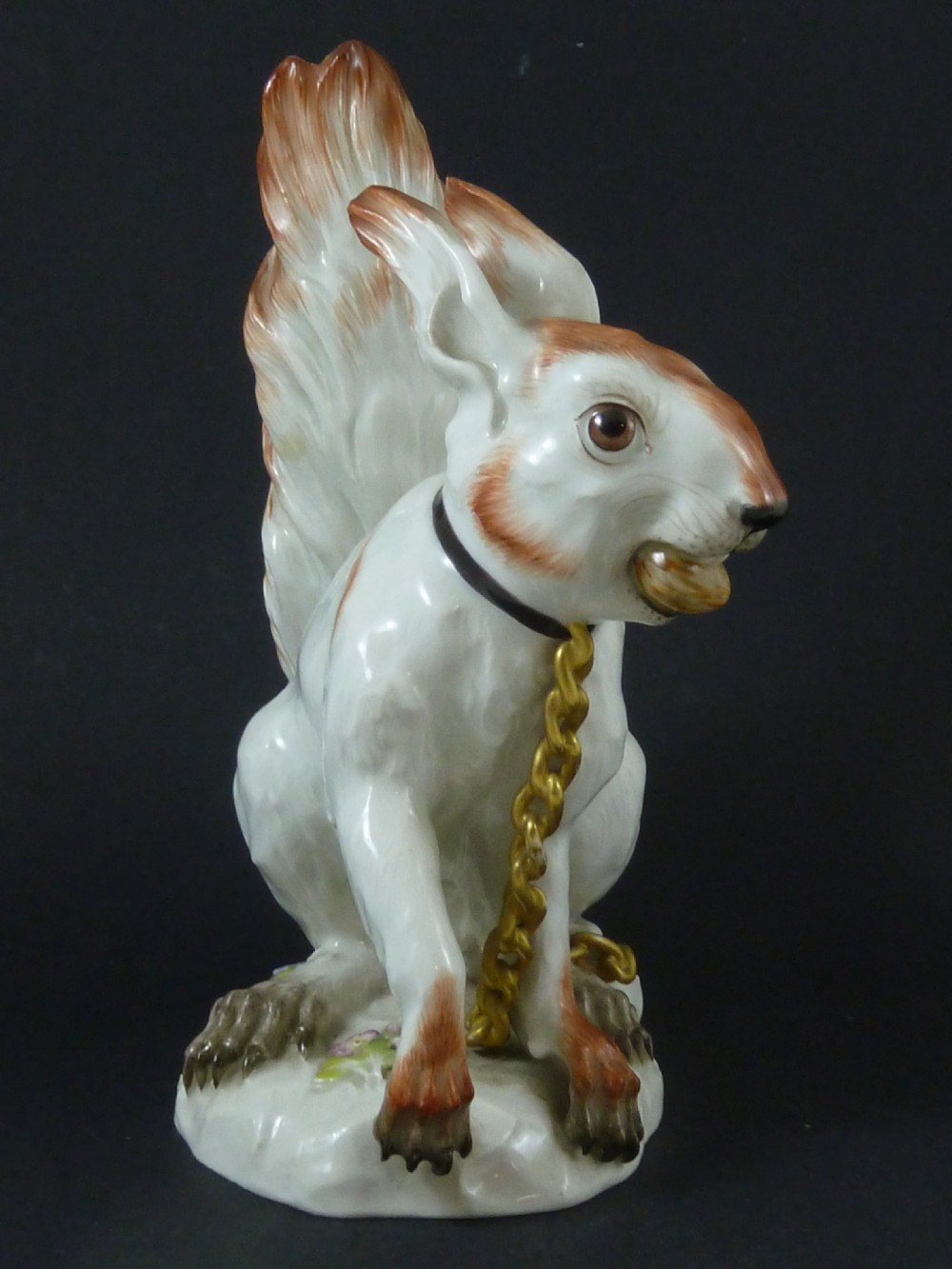 Meissen Porcelain Squirrel J.J. Kaendler Johann Joachim View II