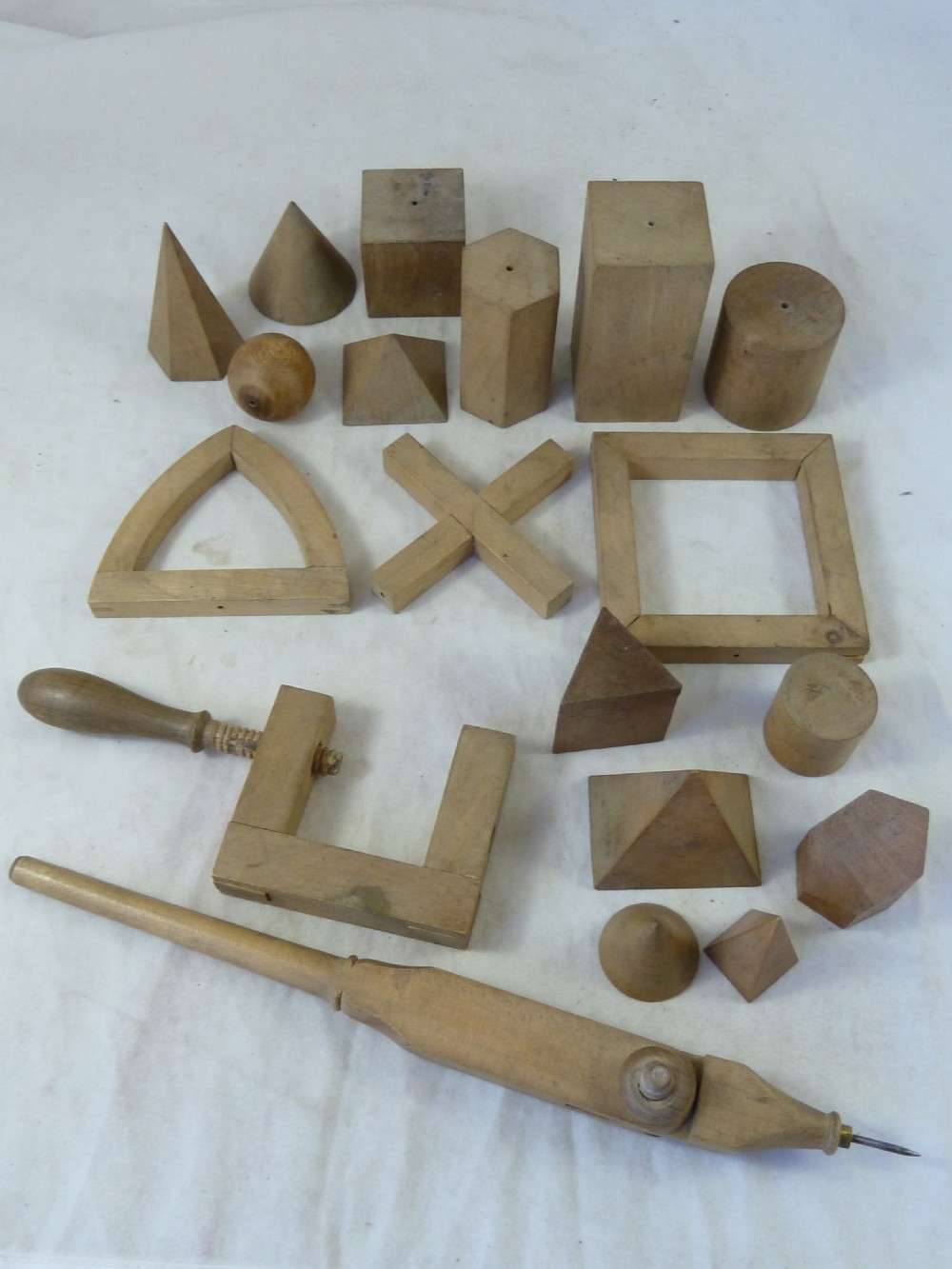 Geometric Solids Isometric Projection Artists Drawing Set Mathematical Treen Models Shapes Boxed View III