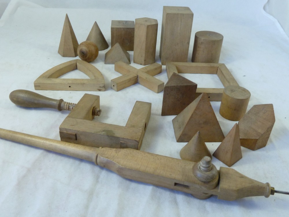 Geometric Solids Isometric Projection Artists Drawing Set Mathematical Treen Models Shapes Boxed View IV