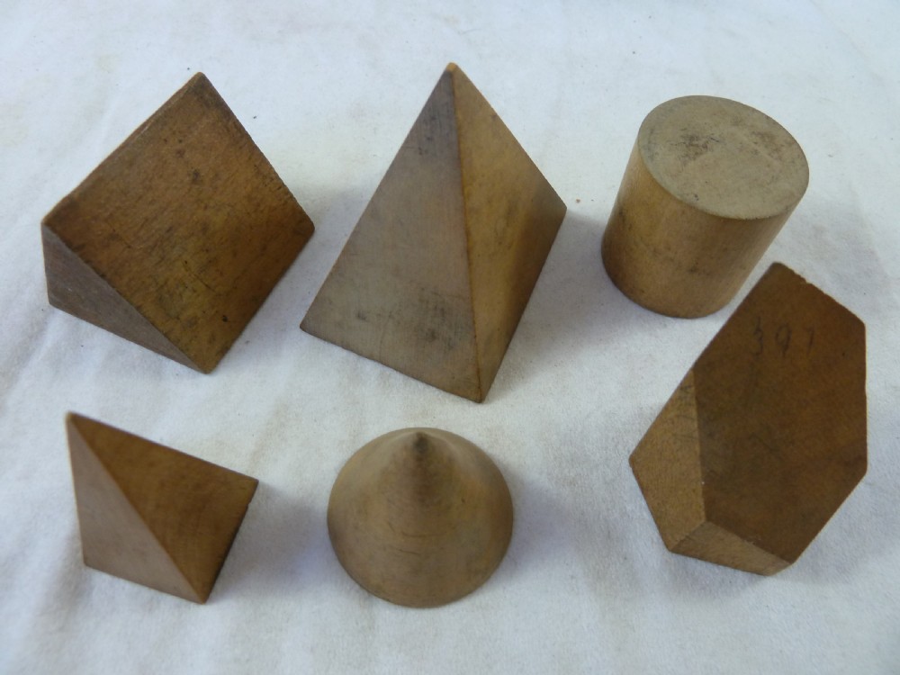 Geometric Solids Isometric Projection Artists Drawing Set Mathematical Treen Models Shapes Boxed View VII