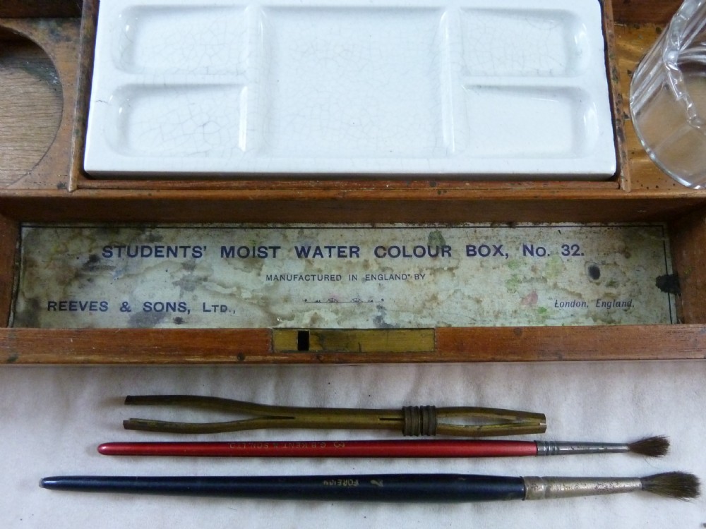 Reeves & Sons Ltd No 32 Students Water Colour Box Artists Paint Mahogany  View IV
