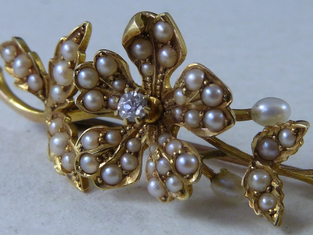 Victorian 15K Gold Brooch Diamond Split Pearls Boxed  View VI