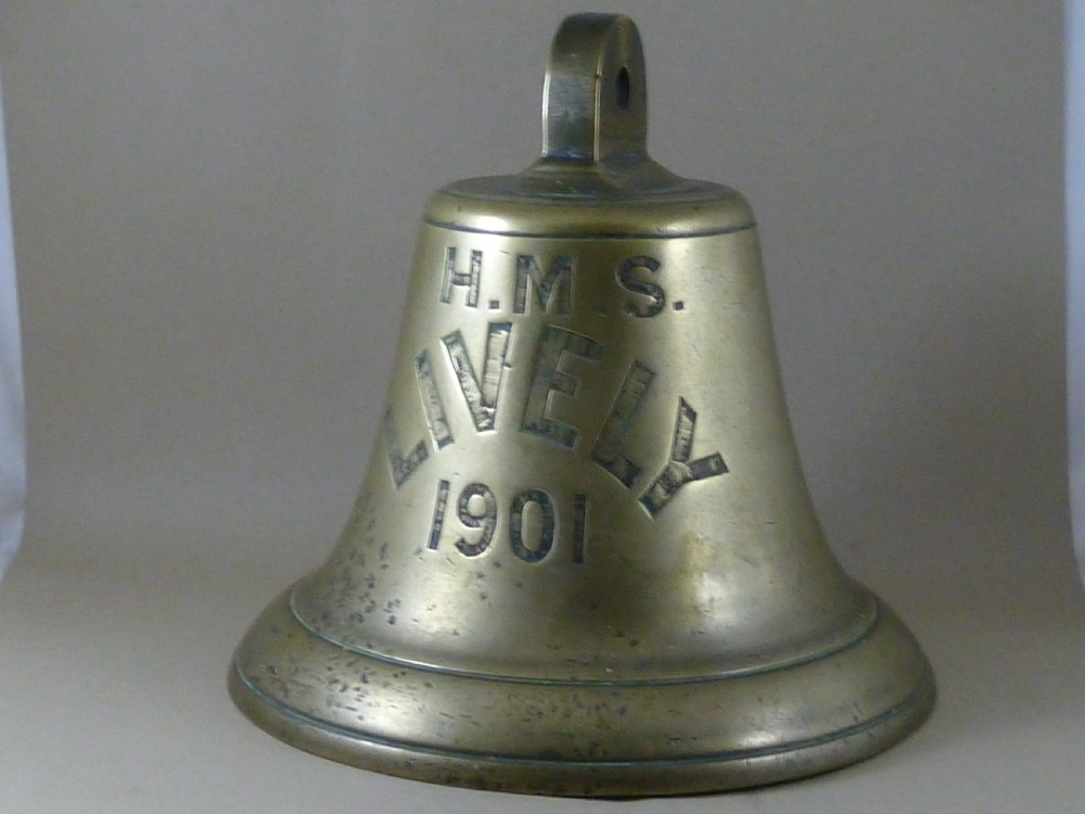 H.M.S. Lively 1901 Ships Bell Marine 7.4 kilos Bell-Metal WWI Destroyer Royal Navy