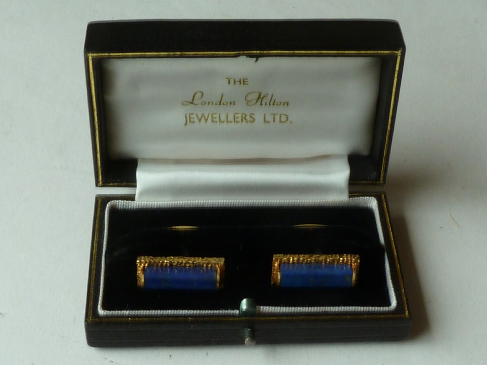 Solid 18 Carat Gold Lapis Lazuli Cuff links Boxed Mid Century Bark Vintage Cufflinks View II