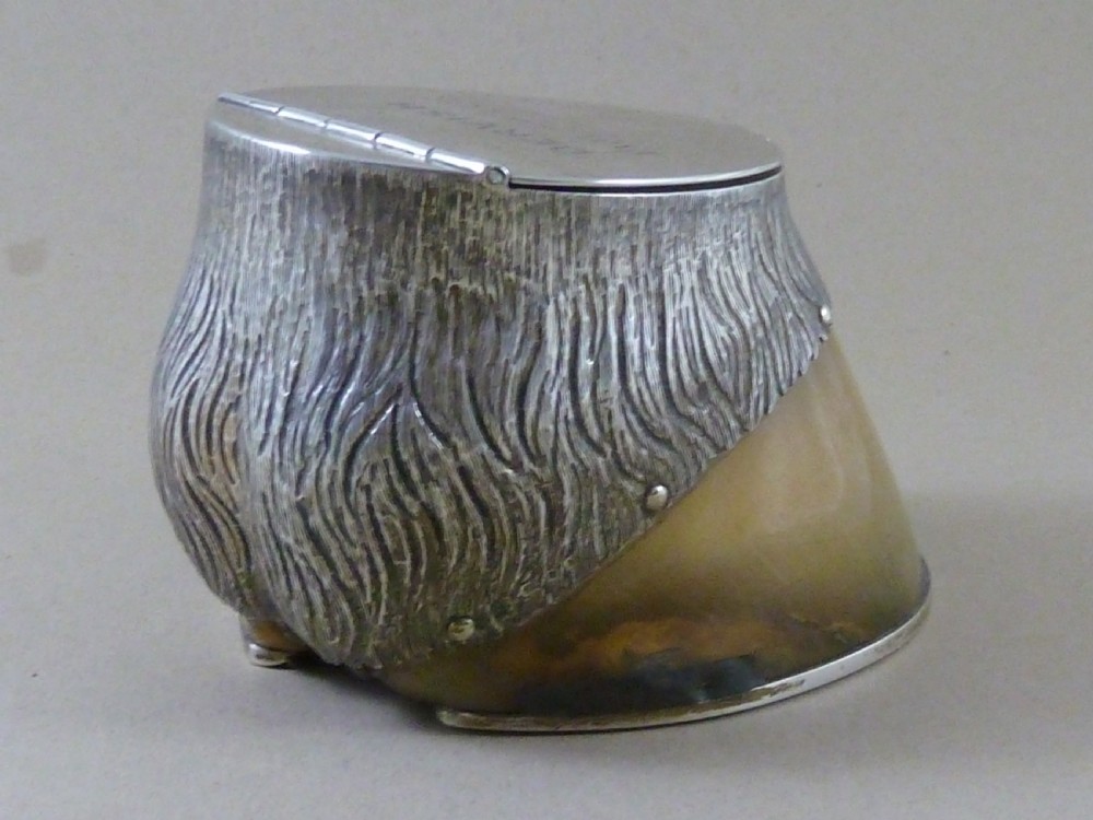 Victorian Horse Hoof Hallmarked Solid Silver Mount Inkstand Dervish 1923 Taxidermy Inkwell View II