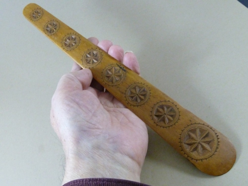 Corset Stay Busk Welsh Treen Folk Art Love Token Hand Carved Sycamore View IX