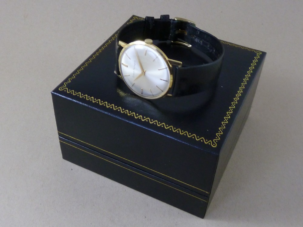 Girard Perregaux Solid 18k Gold Gents Wrist Watch 17 Jewel Incabloc Swiss Working View III