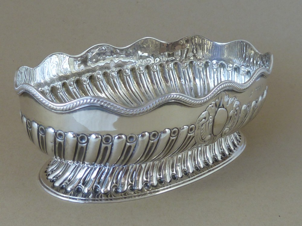 Victorian 1882 Hallmarked Silver Bowl Miniature Monteith Sterling Small Oval
