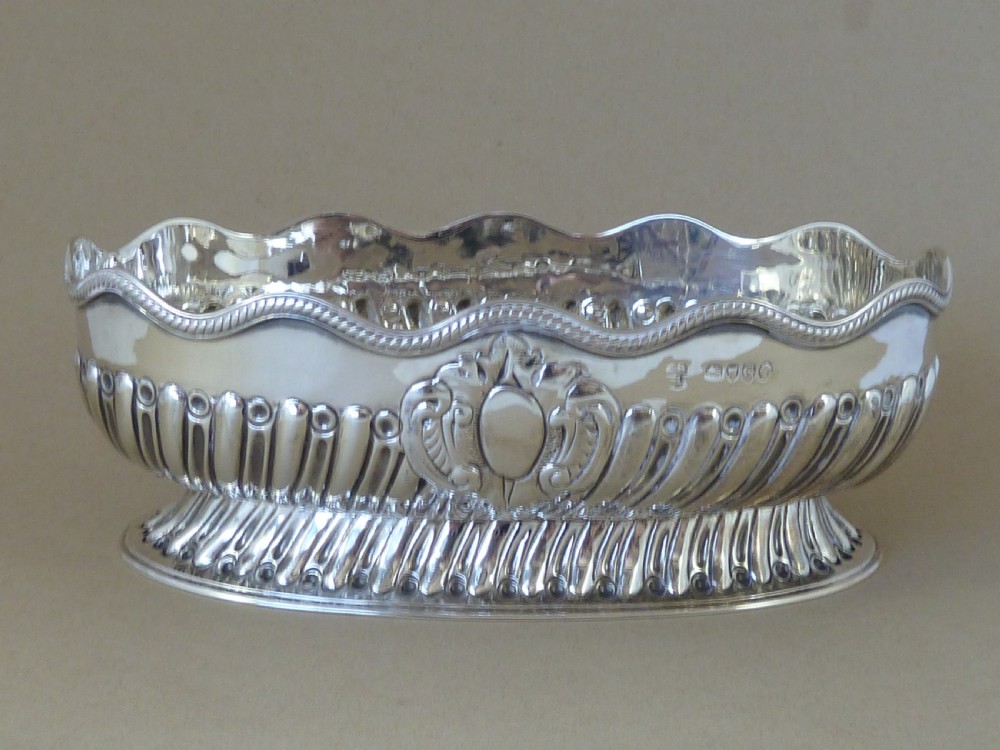 Victorian 1882 Hallmarked Silver Bowl Miniature Monteith Sterling Small Oval View II