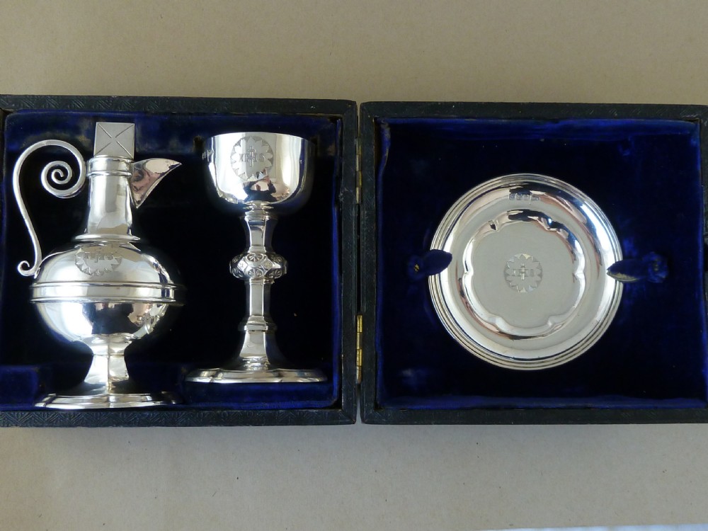 1896 Boxed Solid Silver Traveling Communion Set Victorian Gothic Antique Walker & Hall