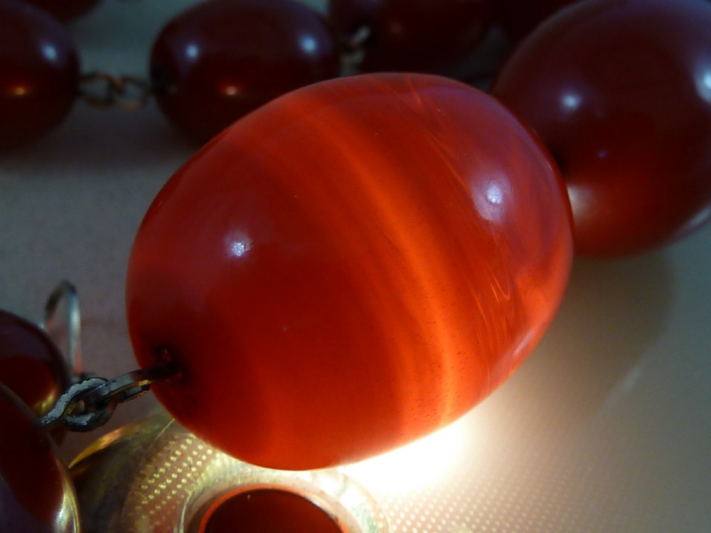 66g Bakelite Faux Cherry Red Amber Cloudy Bead Necklace View IV