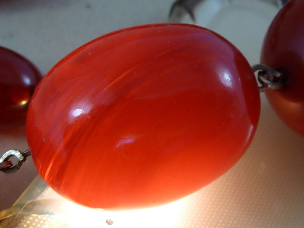66g Bakelite Faux Cherry Red Amber Cloudy Bead Necklace View VI