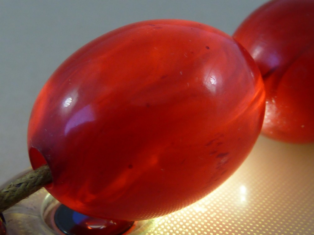 46g Bakelite Faux Cherry Red Amber Cloudy Bead Necklace View V