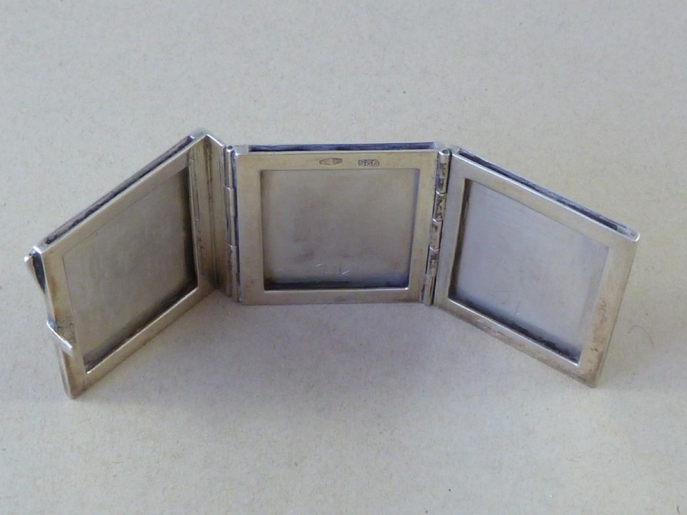 Fratelli Cacchione Sterling Silver Photo Frame Triptych  Folding Triple Marked 925 View II