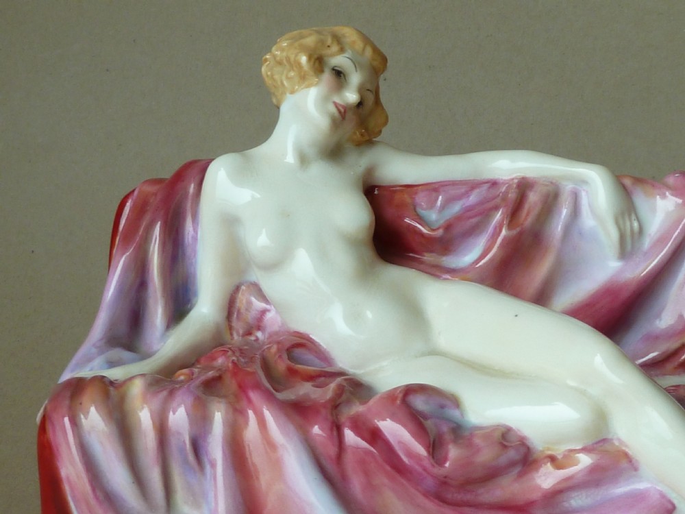Siesta Royal Doulton Figurine HN 1305 Porcelain Rd No 737559 Leslie Harradine View VII