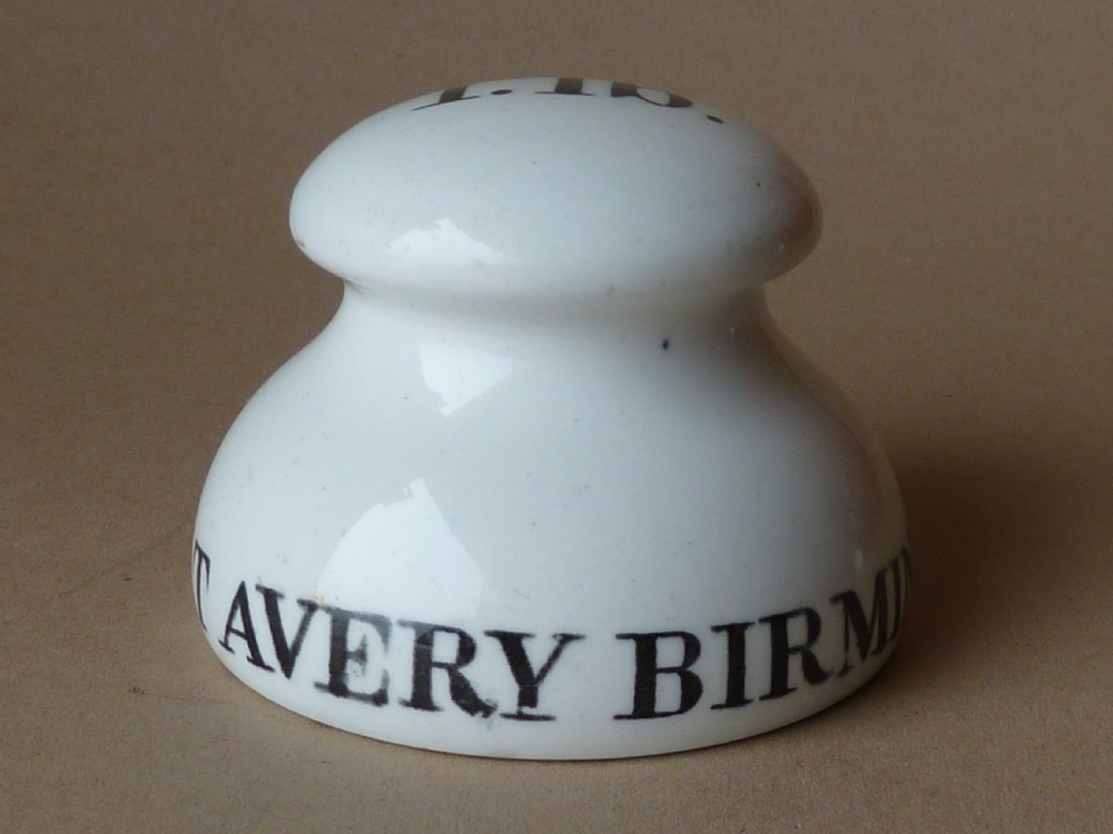 Avery 1.lb. Ceramic Bun Weight Wedgwood Pearlware Grocers Pottery W & T Birmingham Imperial One Pound