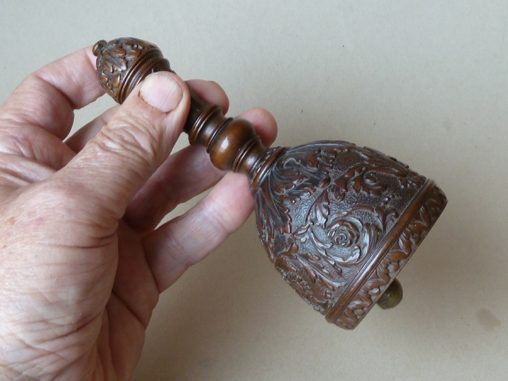 French Cesar Bagard Carved Fruitwood Hand Bell Dressing Table 17th Century View VII