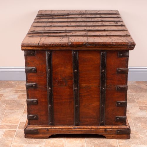 19THC IRON BOUND TRUNK - ADDITIONAL PHOTO 18