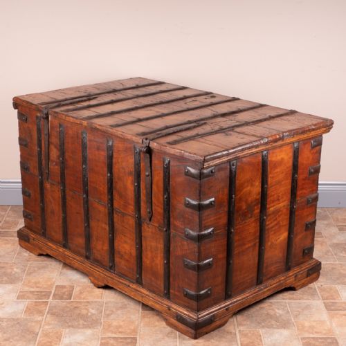 19THC IRON BOUND TRUNK - ADDITIONAL PHOTO 19