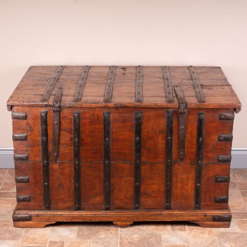 19THC IRON BOUND TRUNK - ADDITIONAL PHOTO 20