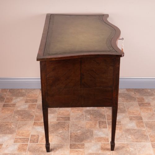 SERPENTINE FRONTED THREE DRAWER WRITING TABLE - ADDITIONAL PHOTO 8