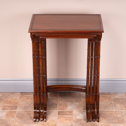 EDWARDIAN MAHOGANY QUARTETTO NEST OF TABLES - ADDITIONAL PHOTO 1
