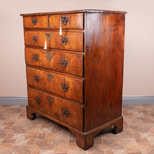 18THC WALNUT CHEST OF DRAWERS - ADDITIONAL PHOTO 13
