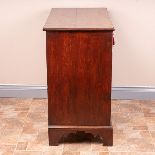 SMALL GEORGIAN MAHOGANY CHEST OF DRAWERS - ADDITIONAL PHOTO 7