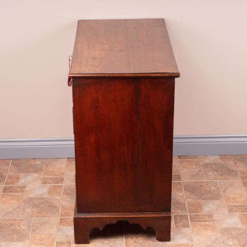 SMALL GEORGIAN MAHOGANY CHEST OF DRAWERS - ADDITIONAL PHOTO 9