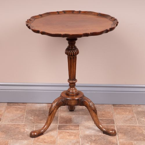 mahogany pie crust topped wine table - CATEGORY: ANTIQUE TABLES - DATED 1910