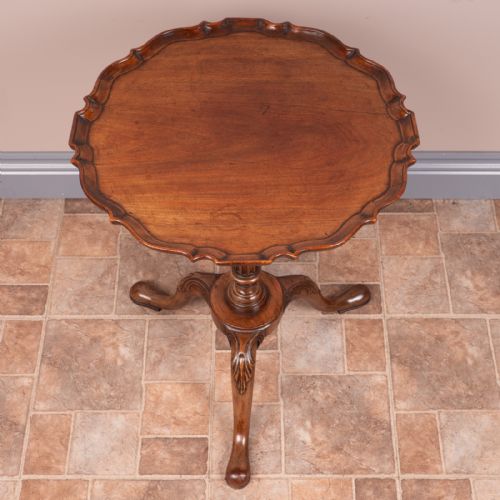 MAHOGANY PIE CRUST TOPPED WINE TABLE - ADDITIONAL PHOTO 2