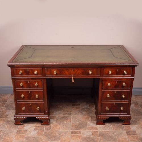 maple co mahogany desk - CATEGORY: ANTIQUE DESKS - DATED 1920