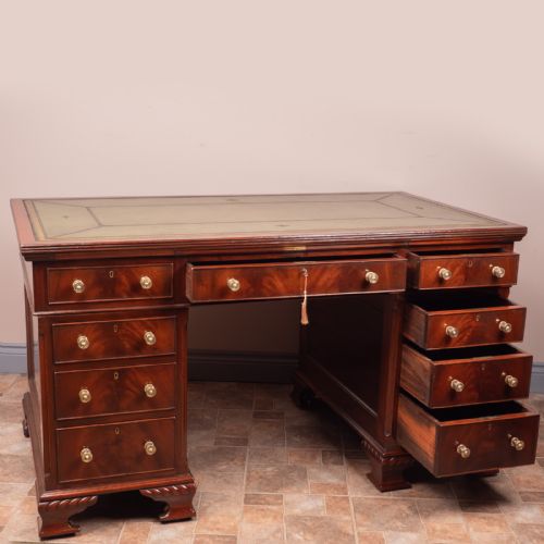 MAPLE CO MAHOGANY DESK - ADDITIONAL PHOTO 4