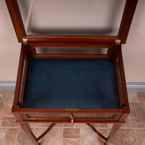 INLAID MAHOGANY BIJOUTERIE DISPLAY TABLE - ADDITIONAL PHOTO 11