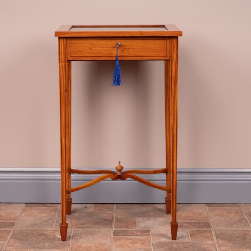 INLAID SATINWOOD BIJOUTERIE DISPLAY TABLE - ADDITIONAL PHOTO 1