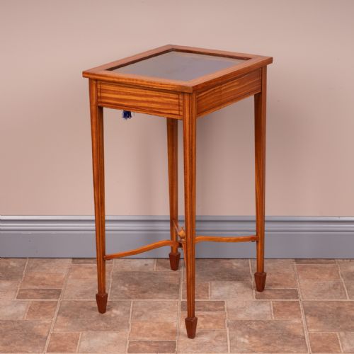 INLAID SATINWOOD BIJOUTERIE DISPLAY TABLE - ADDITIONAL PHOTO 12