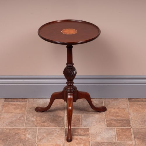 fan inlaid mahogany wine table - CATEGORY: ANTIQUE TABLES - DATED 1920