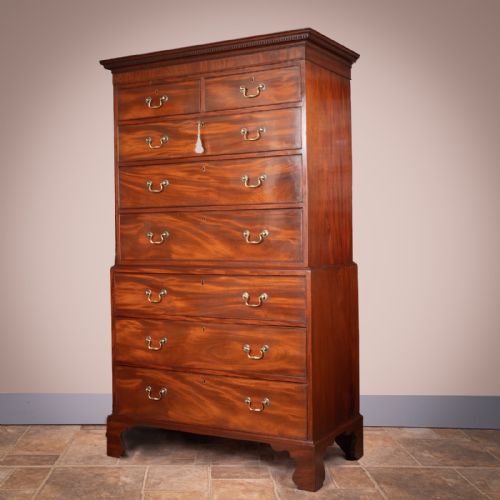 good quality georgian mahogany chest on chest - CATEGORY: ANTIQUE CHEST OF DRAWERS - DATED GEORGIAN