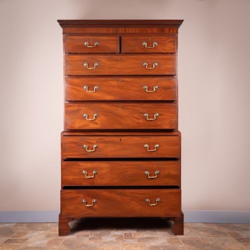 GOOD QUALITY GEORGIAN MAHOGANY CHEST ON CHEST - ADDITIONAL PHOTO 2