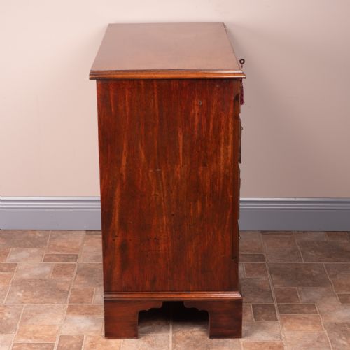 SMALL 19THC MAHOGANY CHEST OF DRAWERS - ADDITIONAL PHOTO 6