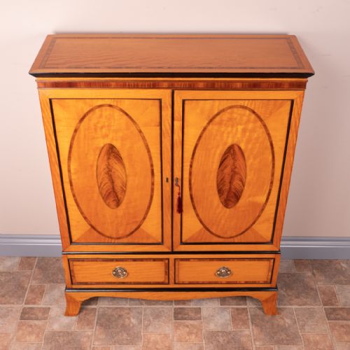 GOOD QUALITY INLAID SATINWOOD 2 DOOR CABINET - ADDITIONAL PHOTO 2