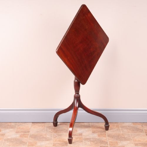 19THC MAHOGANY OCCASIONAL TIP TABLE - ADDITIONAL PHOTO 1