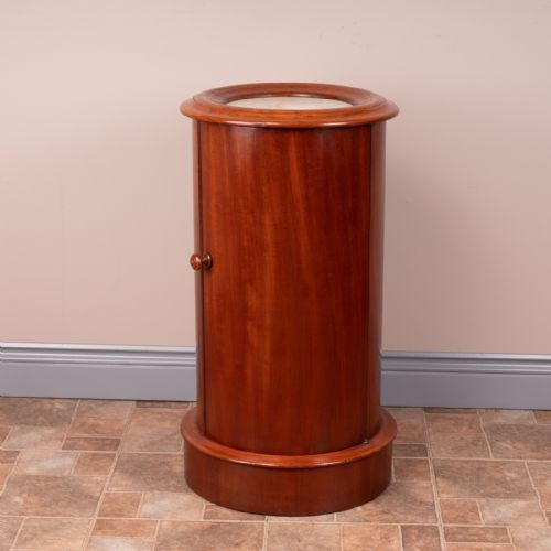 VICTORIAN MAHOGANY POT CUPBOARD - ADDITIONAL PHOTO 1