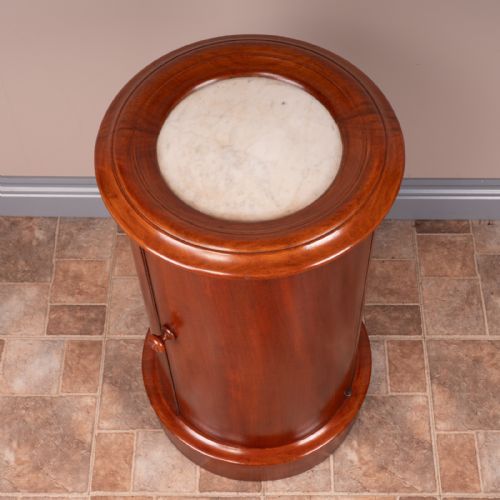 VICTORIAN MAHOGANY POT CUPBOARD - ADDITIONAL PHOTO 9