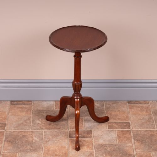 MAHOGANY WINE TABLE - ADDITIONAL PHOTO 1
