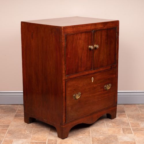 MAHOGANY BEDSIDE COMMODE - ADDITIONAL PHOTO 3
