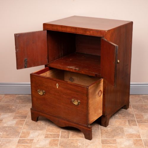MAHOGANY BEDSIDE COMMODE - ADDITIONAL PHOTO 10
