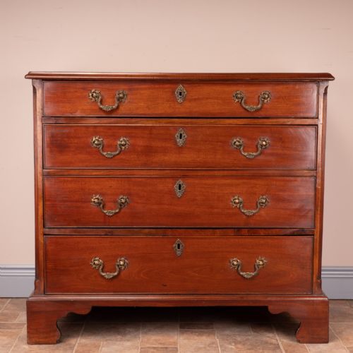 SMALL 19THC MAHOGANY CHEST OF DRAWERS - ADDITIONAL PHOTO 1
