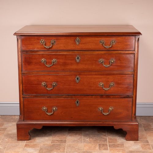 SMALL 19THC MAHOGANY CHEST OF DRAWERS - ADDITIONAL PHOTO 11