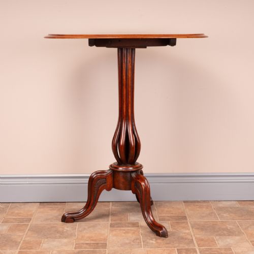 GOOD QUALITY VICTORIAN WALNUT CHESS TABLE - ADDITIONAL PHOTO 1